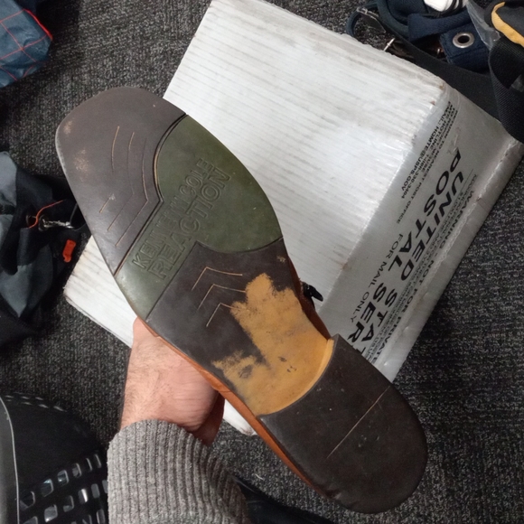 Kenneth Cole REACTION sz 14 zip up boots - Picture 12 of 17